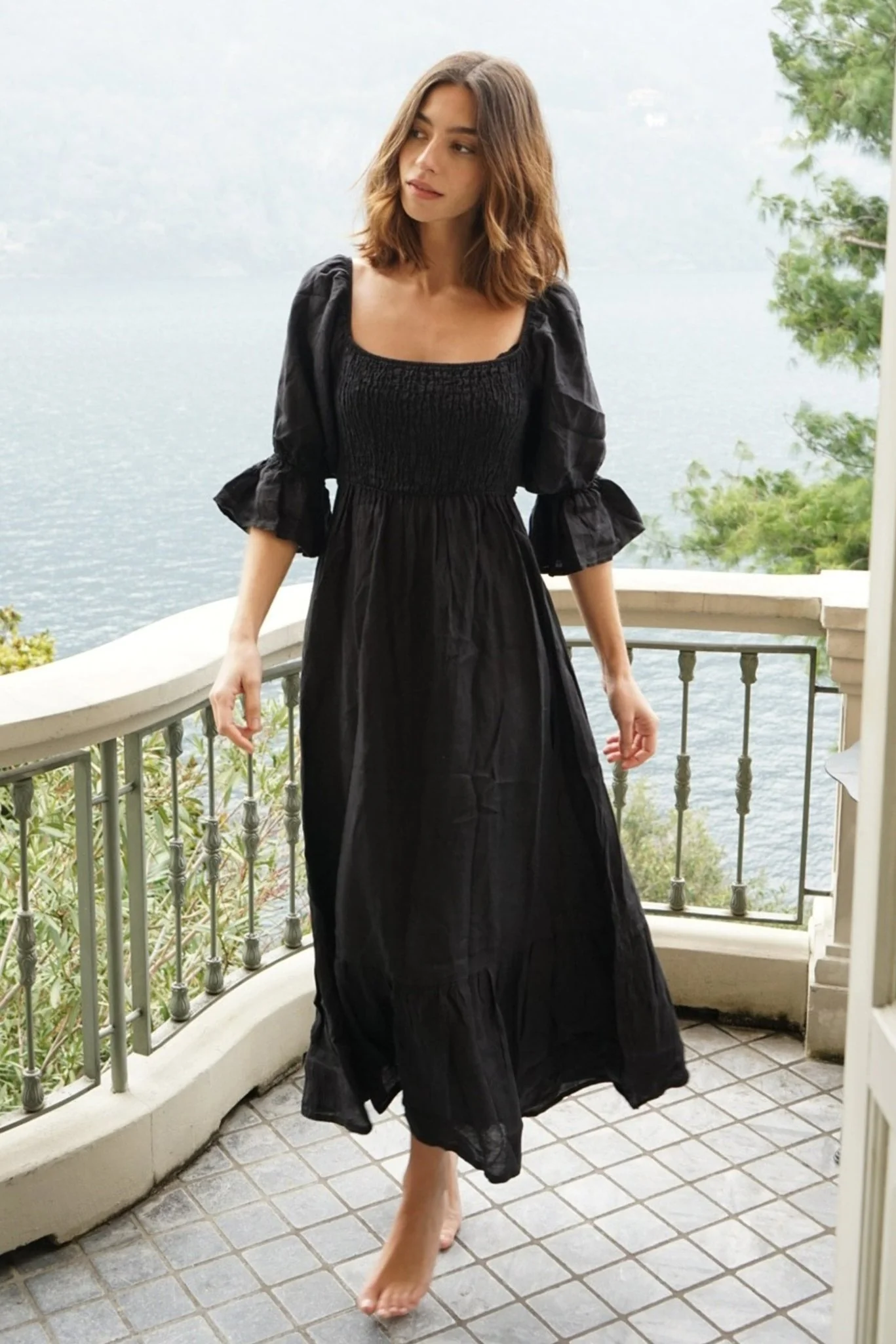 The Deia Linen Dress