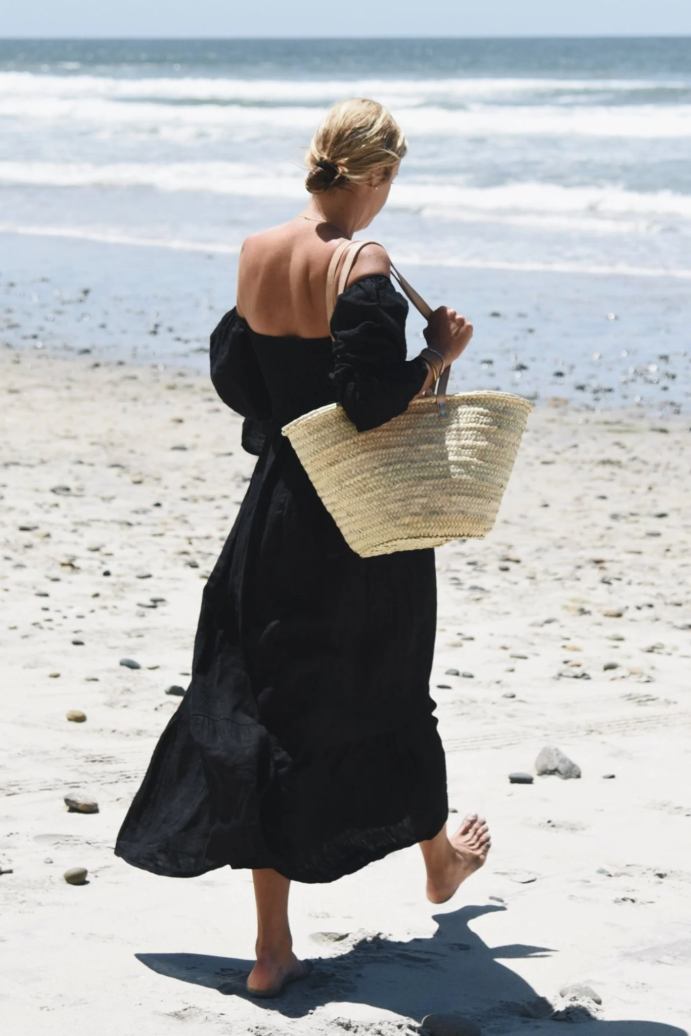 The Deia Linen Dress - Image 13
