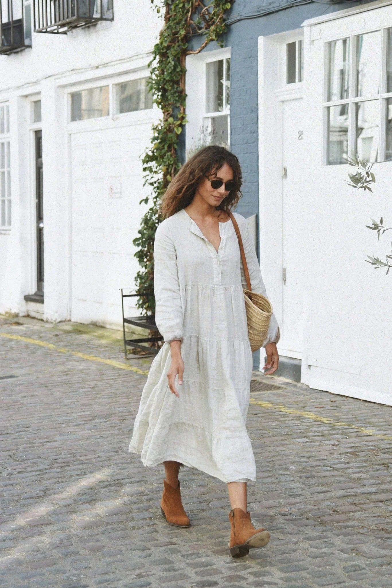 The Mara Linen Dress - Image 9