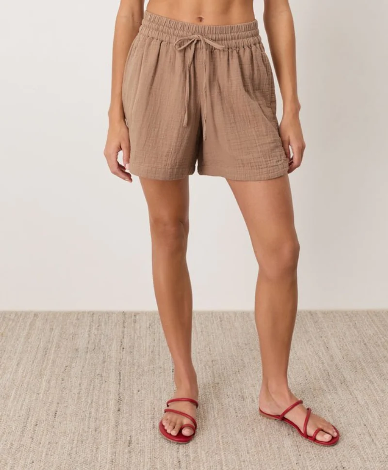 Organic Coastal Double Gauze Curved Hem Short - Image 10