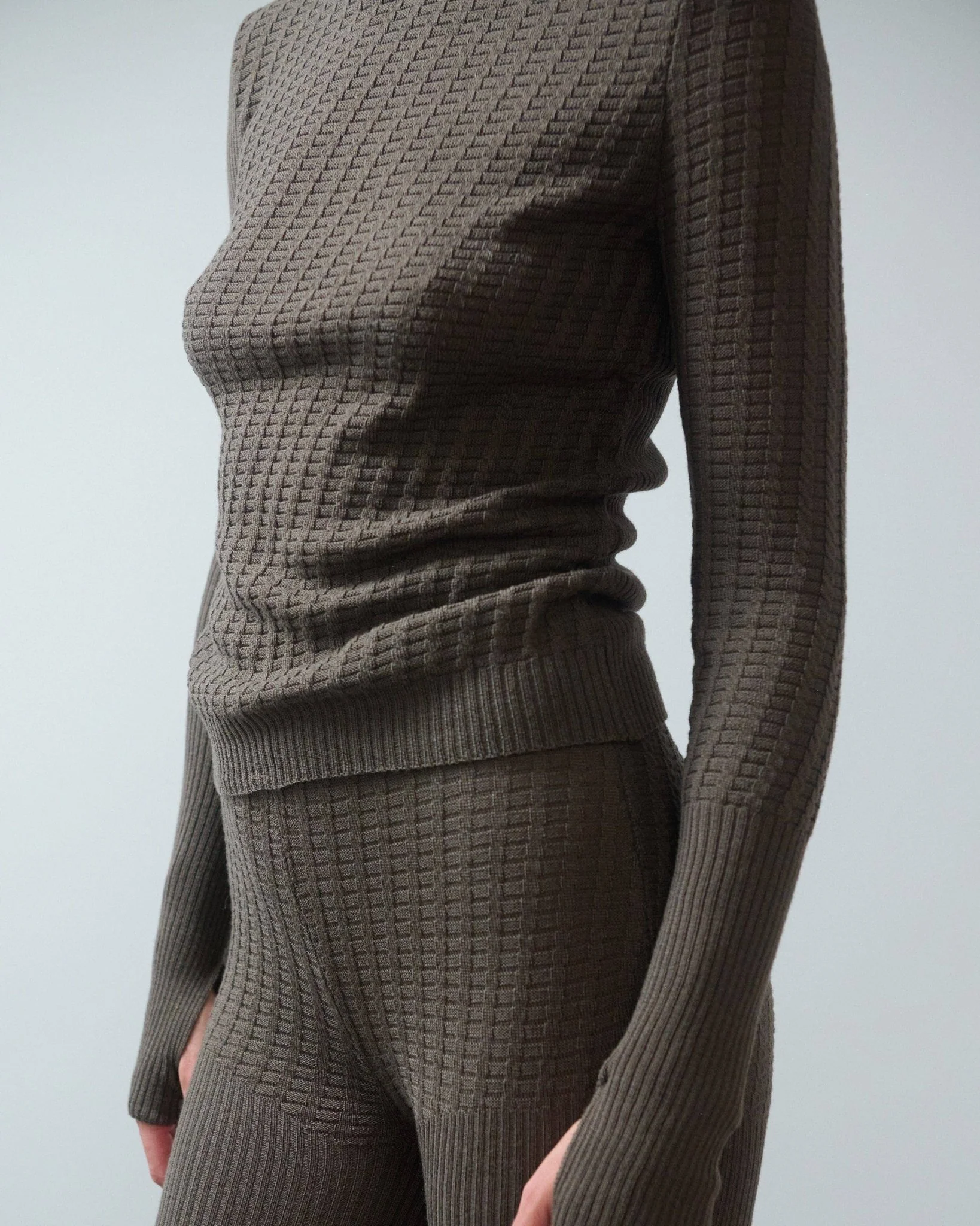 Žaltys: Nettle Merino Wool Turtleneck | Nettle - Image 2
